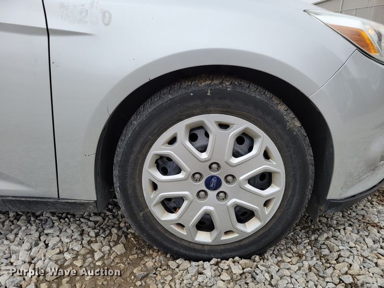 image for item LX9305 2012 Ford Focus SE