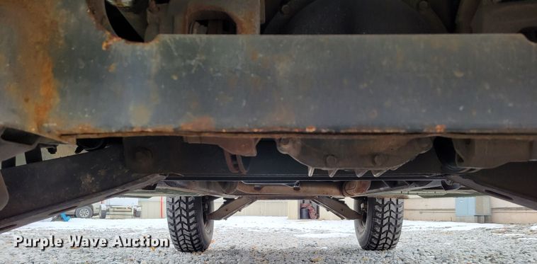 image for item LY9942 1989 Am General M998 HMMWV  SUV