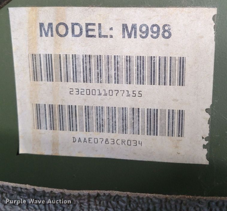 image for item LY9942 1989 Am General M998 HMMWV  SUV