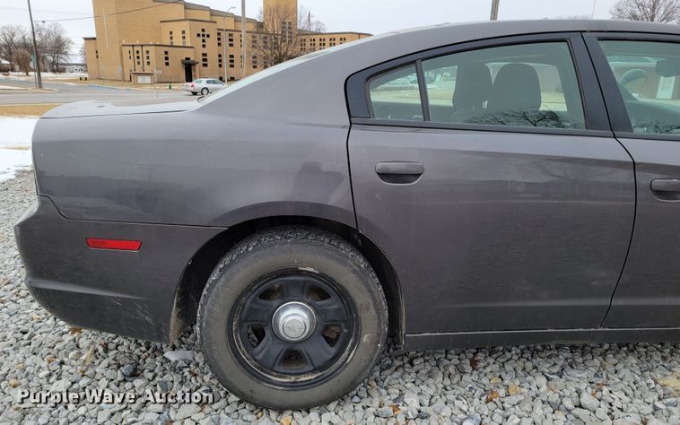 image for item LY9943 2014 Dodge Charger Police