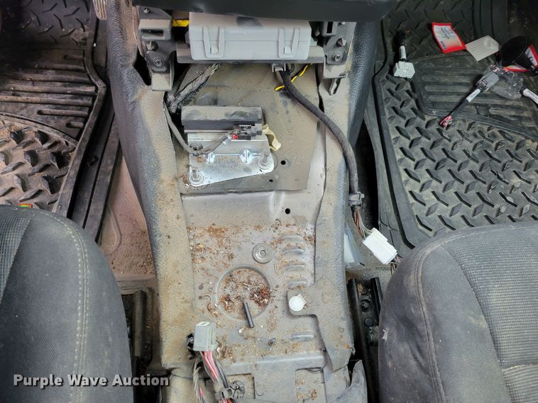 image for item LY9943 2014 Dodge Charger Police