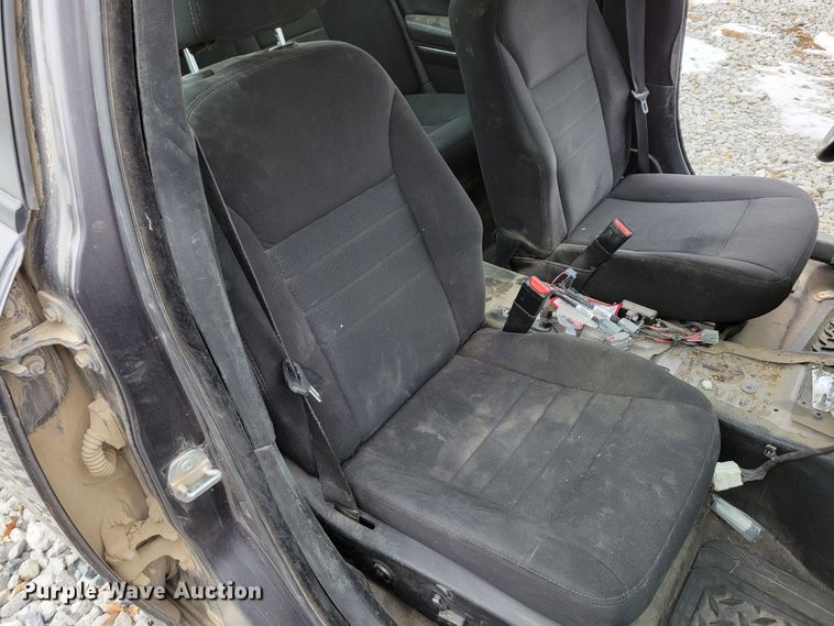 image for item LY9943 2014 Dodge Charger Police