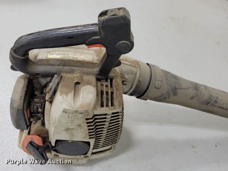 image for item LY9958 (9) leaf blowers