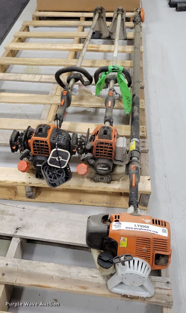 image for item LY9960 Lawn equipment