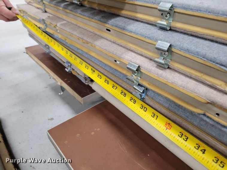 image for item LY9963 Approximately 10 office partitions