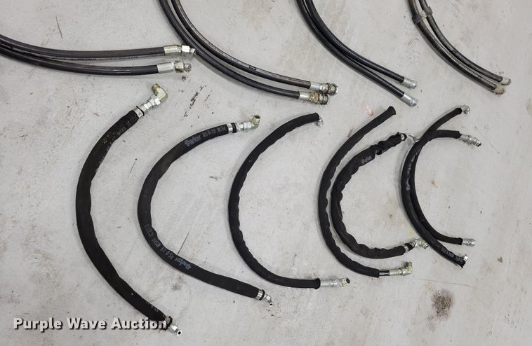 image for item LY9964 Approximately 15 hydraulic hoses