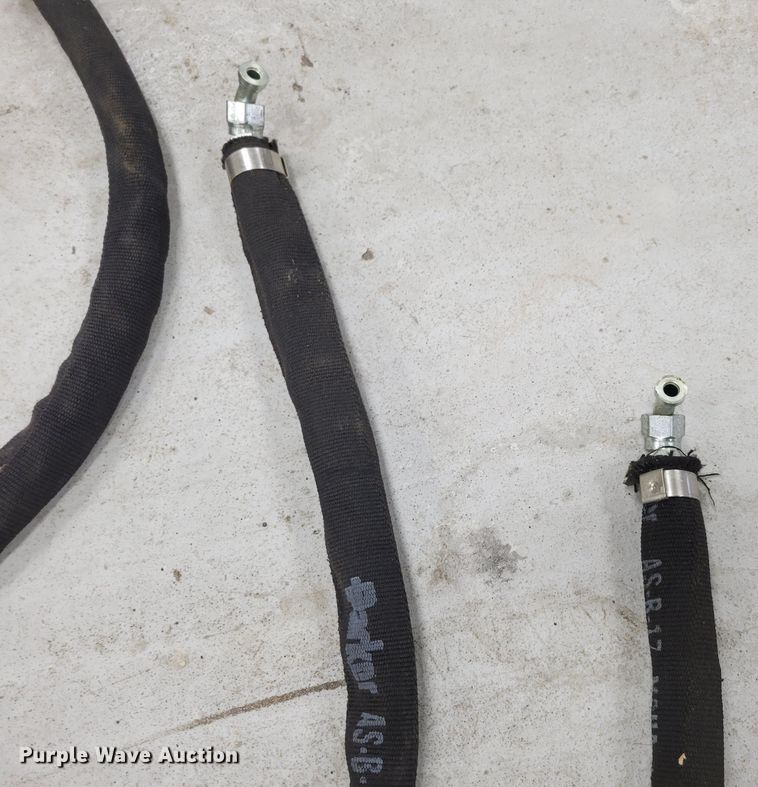 image for item LY9964 Approximately 15 hydraulic hoses
