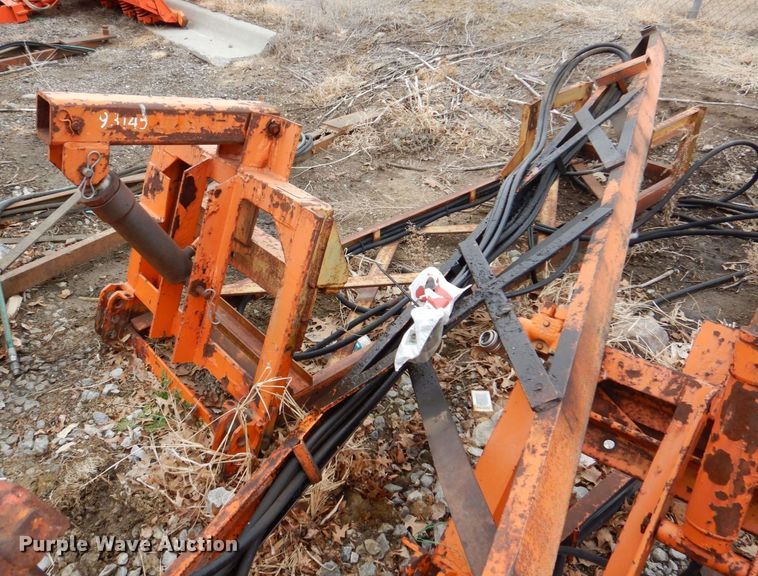 image for item LY9974 120" W snow plow