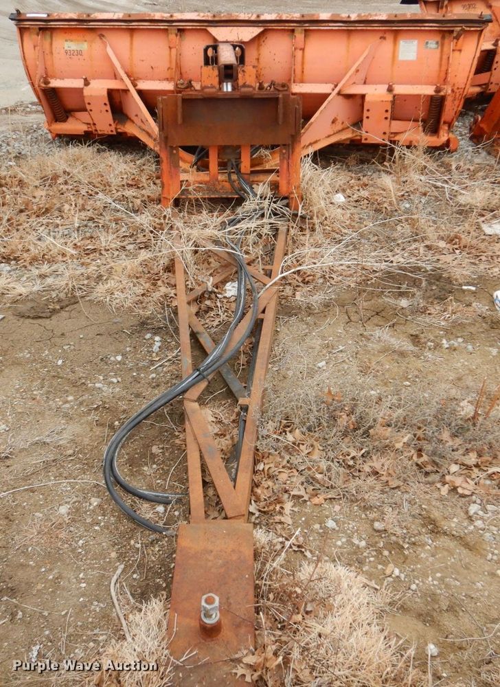 image for item LY9975 Flink PR459S  120" W snow plow