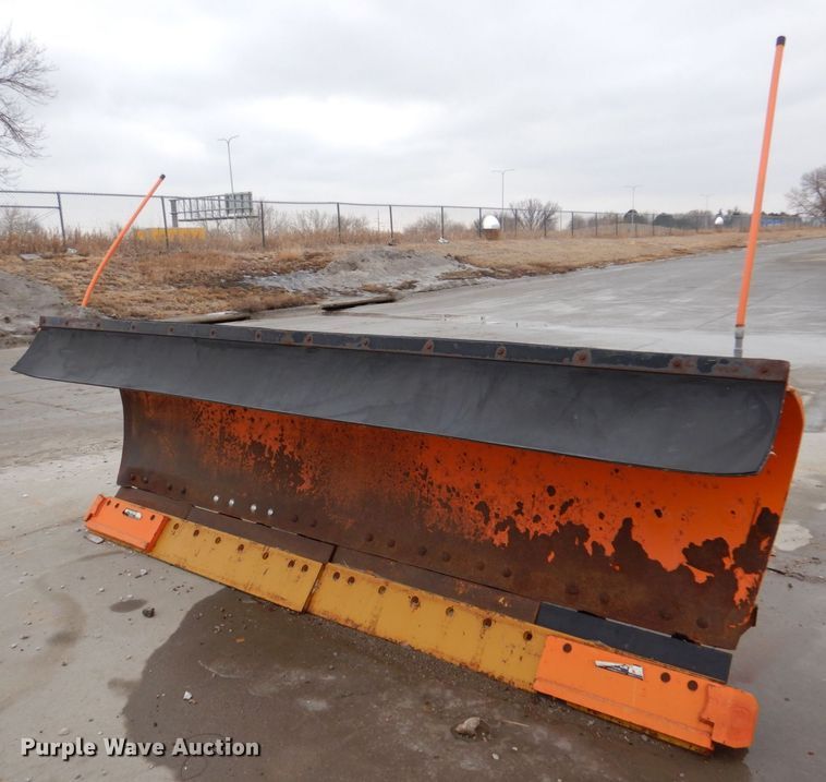 image for item LY9978 Monroe  120" W snow plow