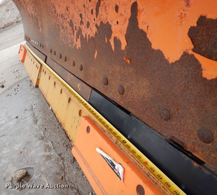 image for item LY9978 Monroe  120" W snow plow