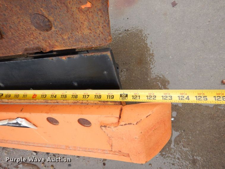 image for item LY9978 Monroe  120" W snow plow