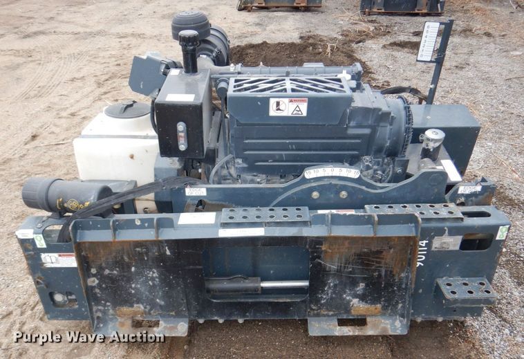 image for item LY9983 Roadhog RH4060-W  skid steer milling machine