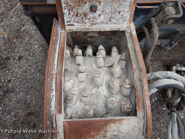 image for item LY9984 Bobcat  skid steer curb planer