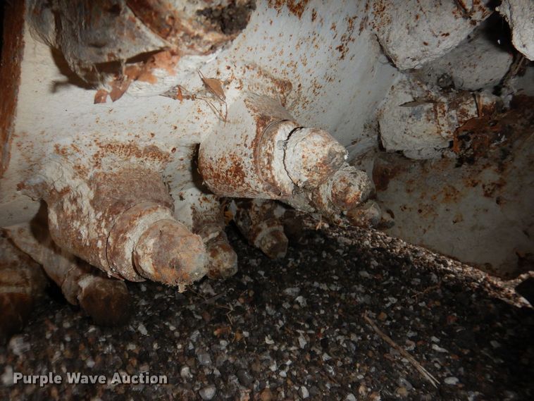 image for item LY9984 Bobcat  skid steer curb planer