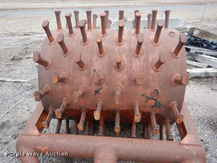 image for item LY9985 BMCO S112  sheepsfoot roller