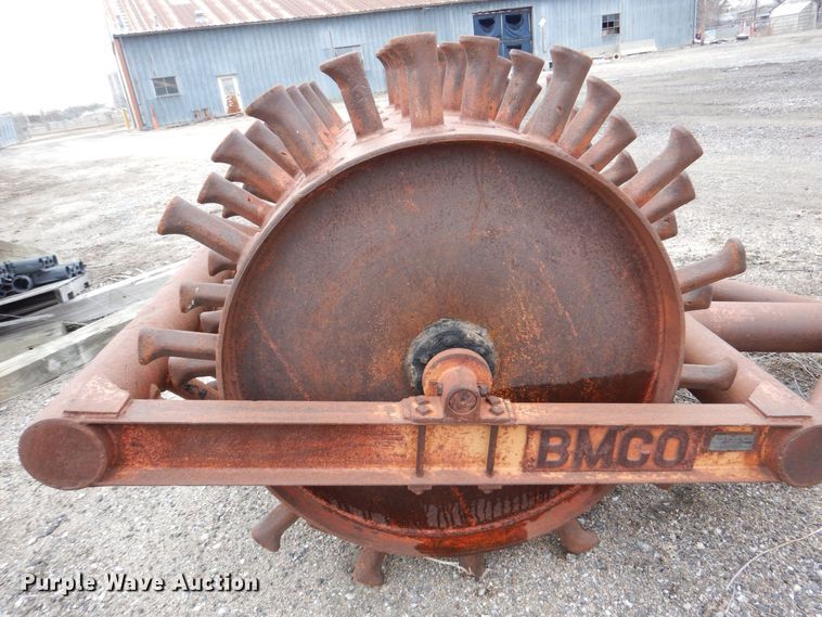 image for item LY9985 BMCO S112  sheepsfoot roller