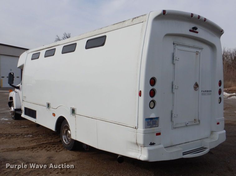 image for item MC9789 2009 Chevrolet C5500  prisoner transport shuttle bus