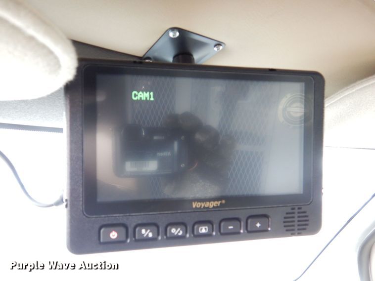 image for item MC9789 2009 Chevrolet C5500  prisoner transport shuttle bus