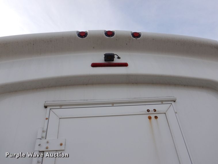 image for item MC9789 2009 Chevrolet C5500  prisoner transport shuttle bus