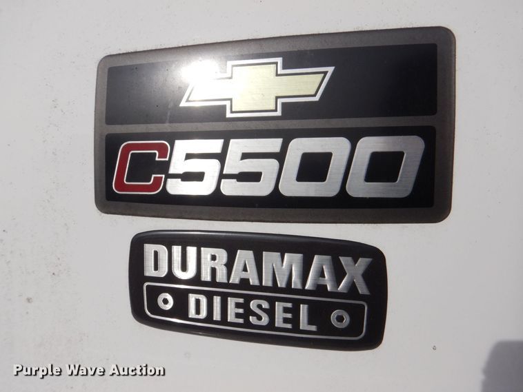 image for item MC9789 2009 Chevrolet C5500  prisoner transport shuttle bus