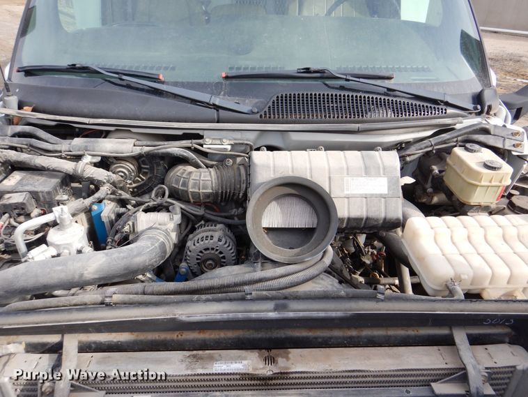 image for item MC9789 2009 Chevrolet C5500  prisoner transport shuttle bus