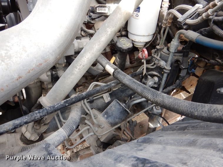 image for item MC9789 2009 Chevrolet C5500  prisoner transport shuttle bus