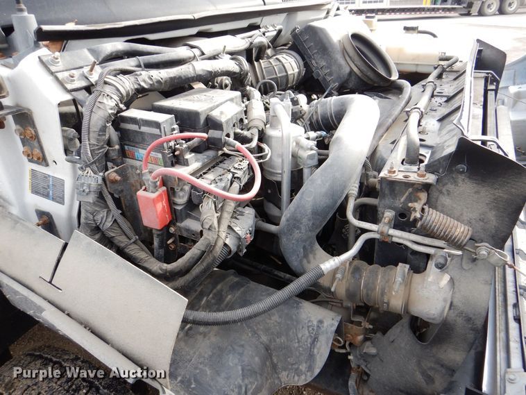 image for item MC9789 2009 Chevrolet C5500  prisoner transport shuttle bus