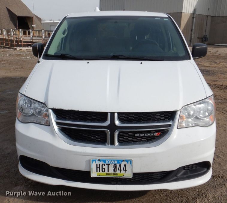 image for item MC9790 2016 Dodge Grand Caravan SE  van