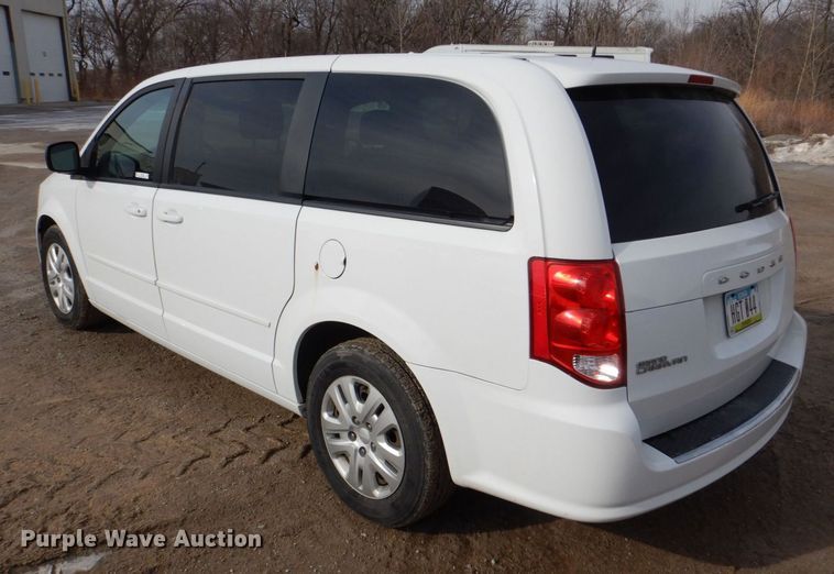 image for item MC9790 2016 Dodge Grand Caravan SE  van