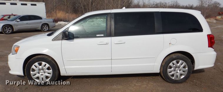 image for item MC9790 2016 Dodge Grand Caravan SE  van