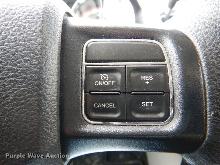 image for item MC9790 2016 Dodge Grand Caravan SE  van