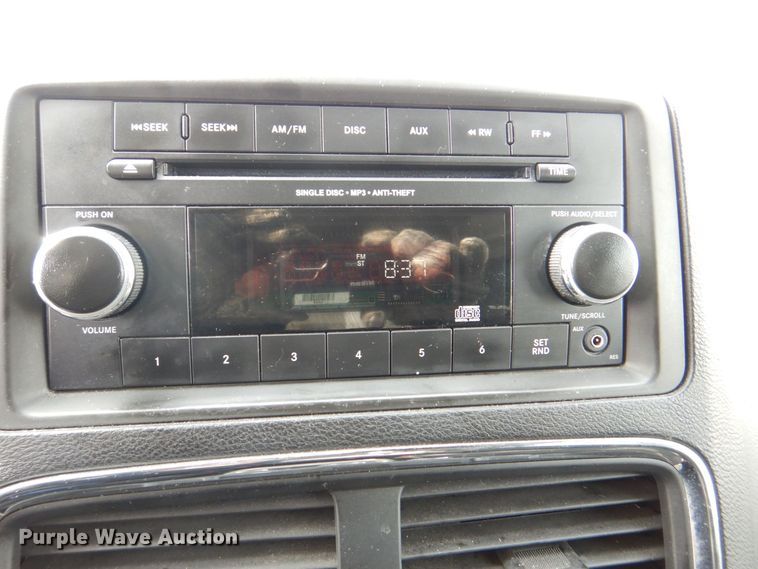 image for item MC9790 2016 Dodge Grand Caravan SE  van