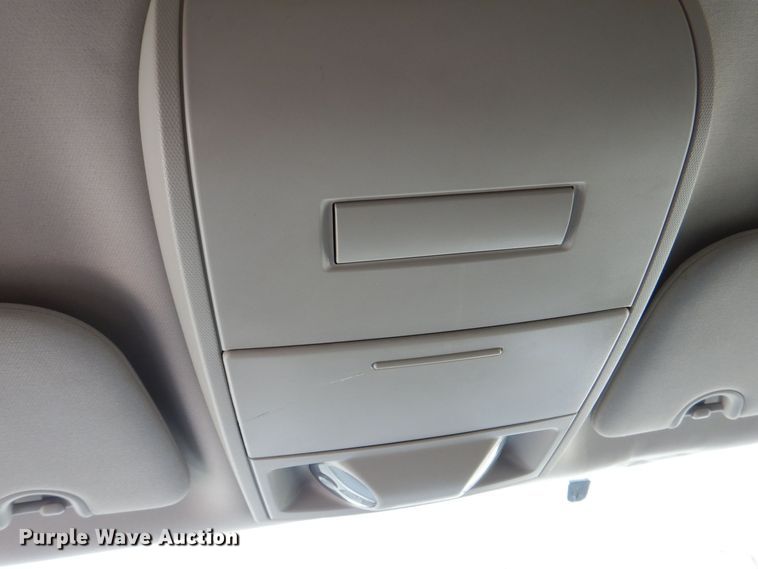 image for item MC9790 2016 Dodge Grand Caravan SE  van