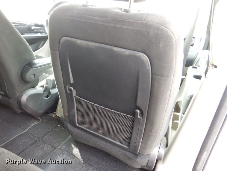 image for item MC9790 2016 Dodge Grand Caravan SE  van