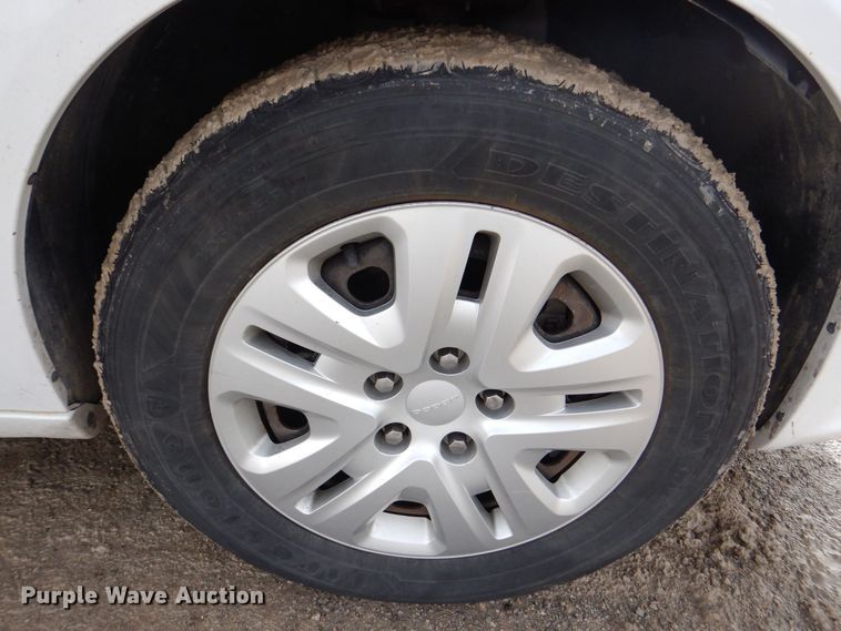 image for item MC9790 2016 Dodge Grand Caravan SE  van