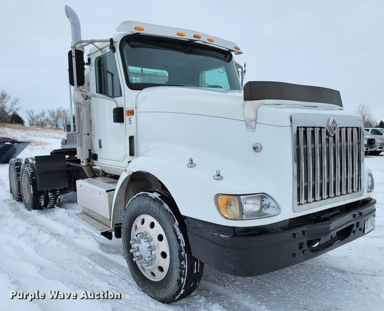 image for item ME9670 2015 International 5900i  semi truck
