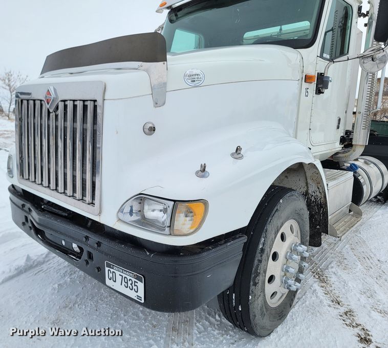 image for item ME9670 2015 International 5900i  semi truck