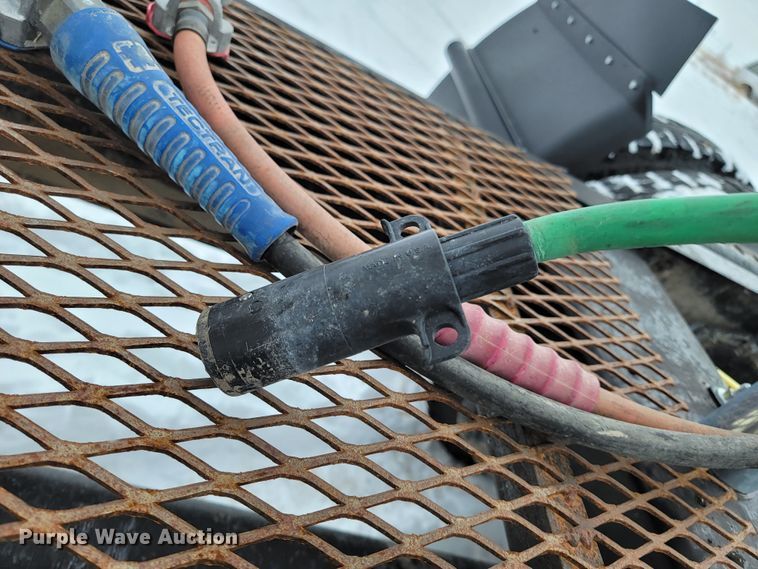 image for item ME9670 2015 International 5900i  semi truck