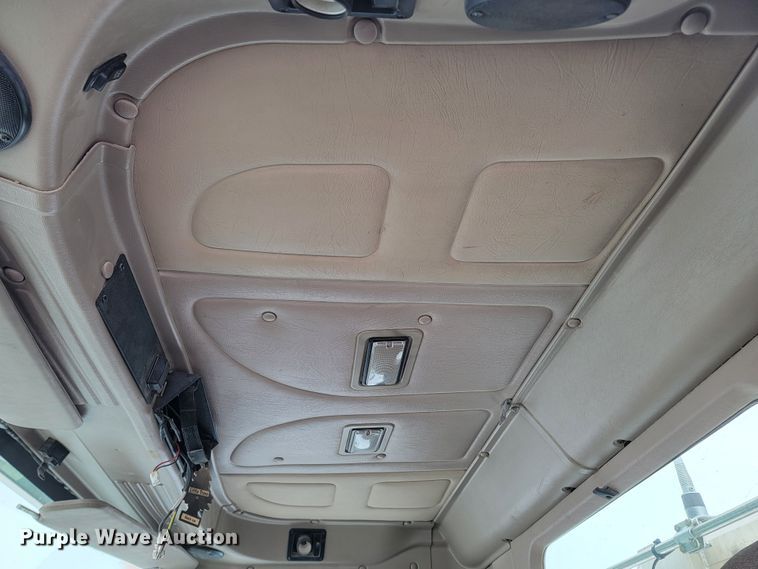 image for item ME9670 2015 International 5900i  semi truck