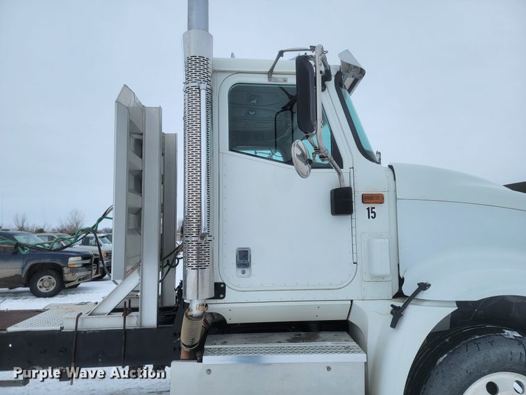 image for item ME9670 2015 International 5900i  semi truck