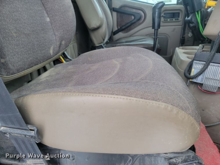 image for item ME9670 2015 International 5900i  semi truck