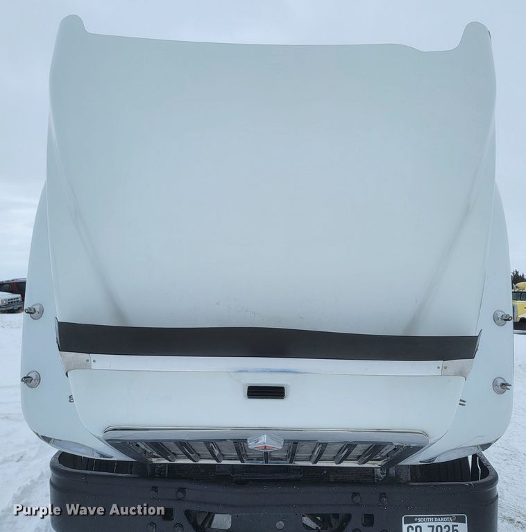 image for item ME9670 2015 International 5900i  semi truck