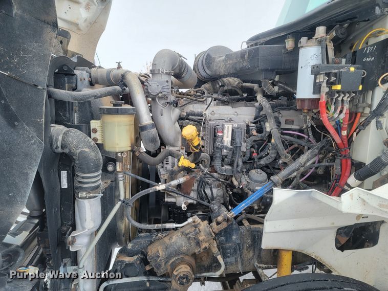 image for item ME9670 2015 International 5900i  semi truck