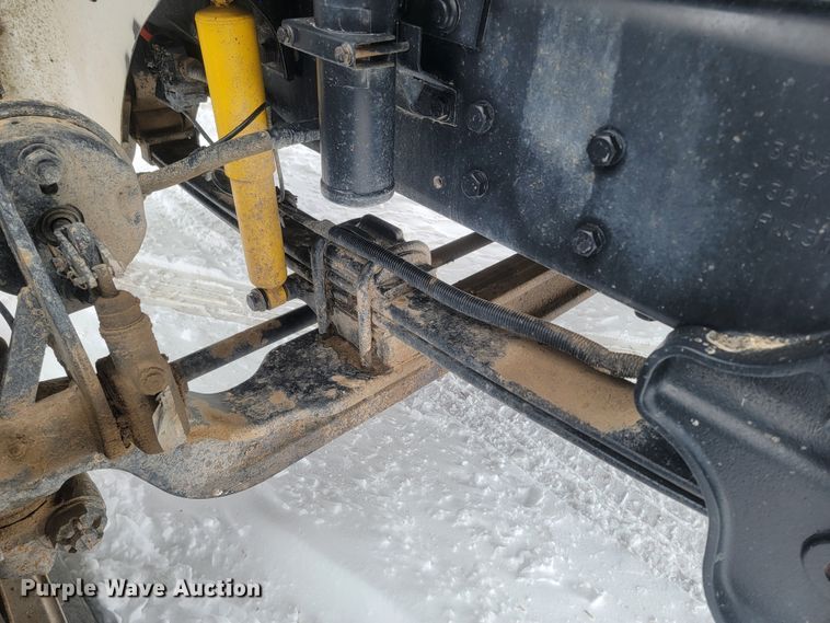 image for item ME9670 2015 International 5900i  semi truck