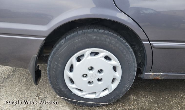 image for item MH9687 1998 Toyota Camry LE
