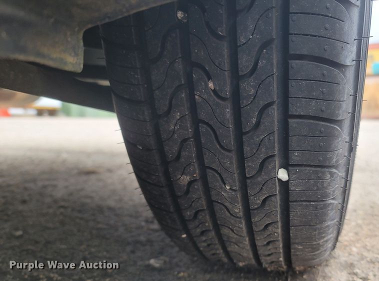 image for item MH9687 1998 Toyota Camry LE