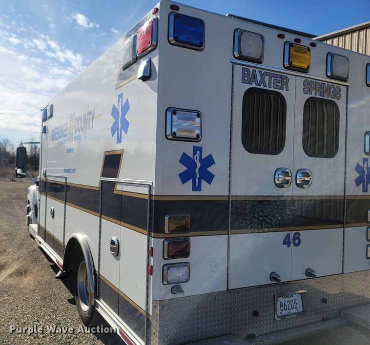 image for item MH9732 2014 International TerraStar  ambulance