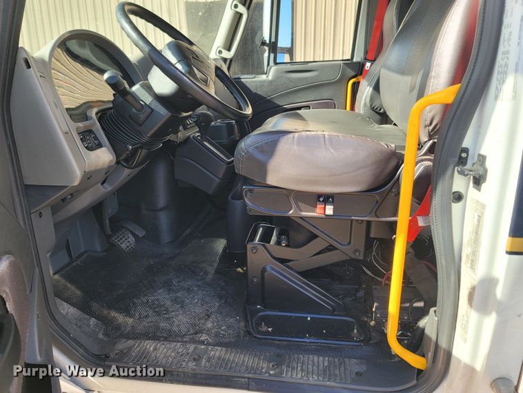 image for item MH9732 2014 International TerraStar  ambulance