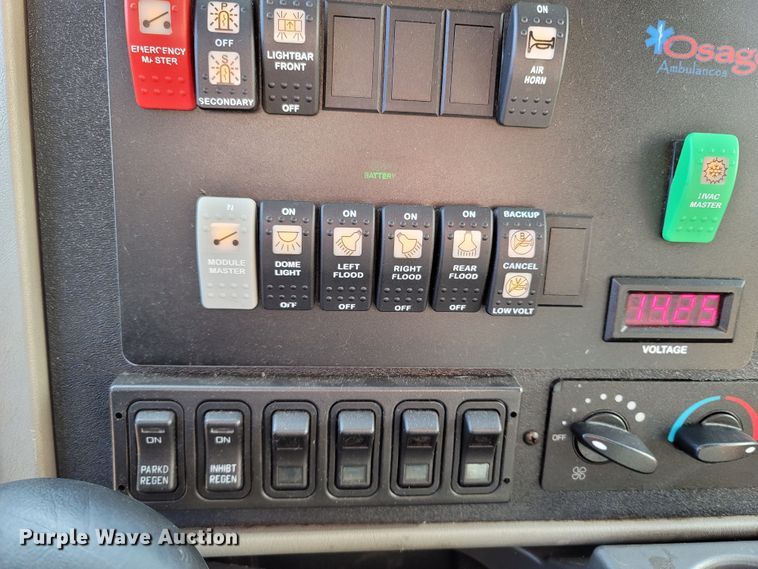 image for item MH9732 2014 International TerraStar  ambulance